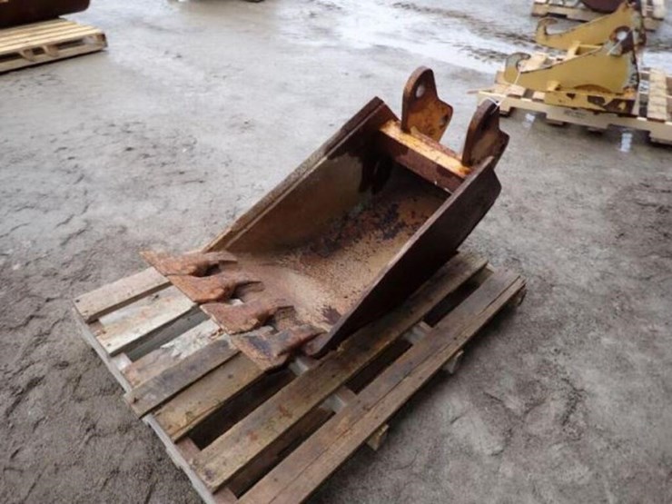 caterpillar-16-image-1