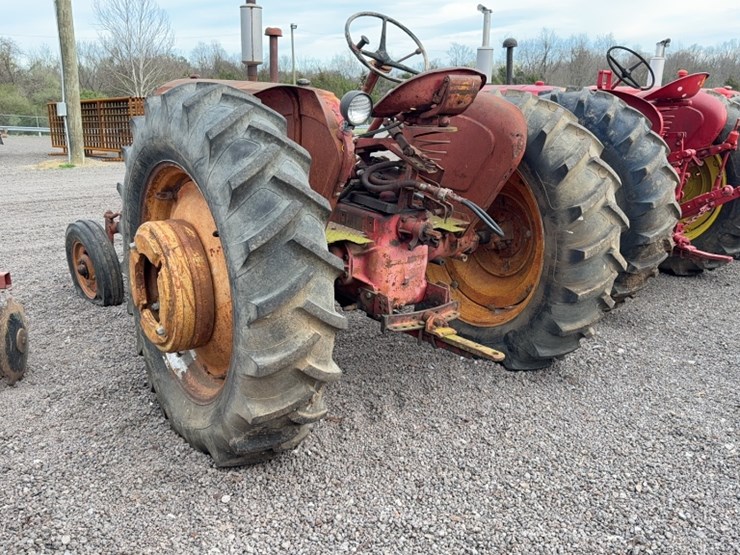 massey-ferguson-44-image-11