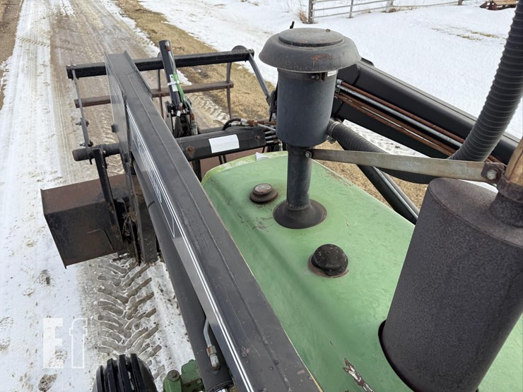 john-deere-4040-image-41