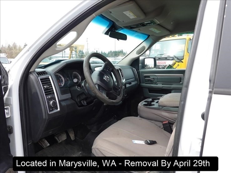 2017-dodge-2500-image-8