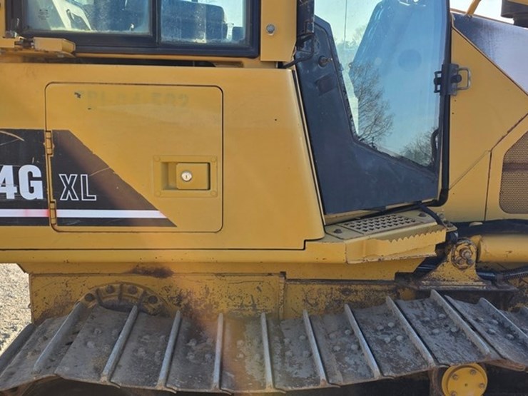 2005-caterpillar-d4g-xl-image-31