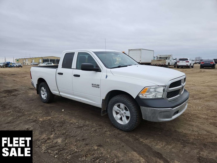 2013-dodge-1500-image-2