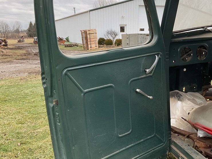 parts-truck-image-13