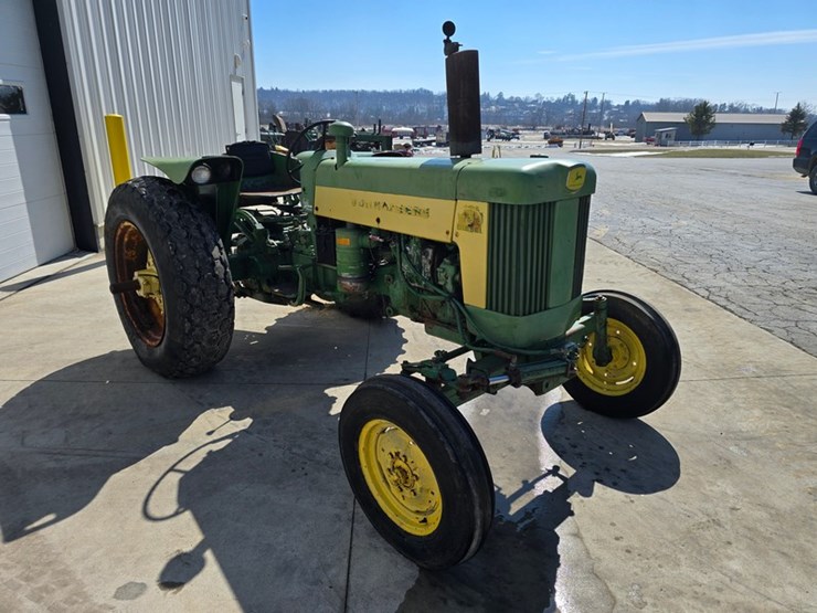 1960-john-deere-435-image-9