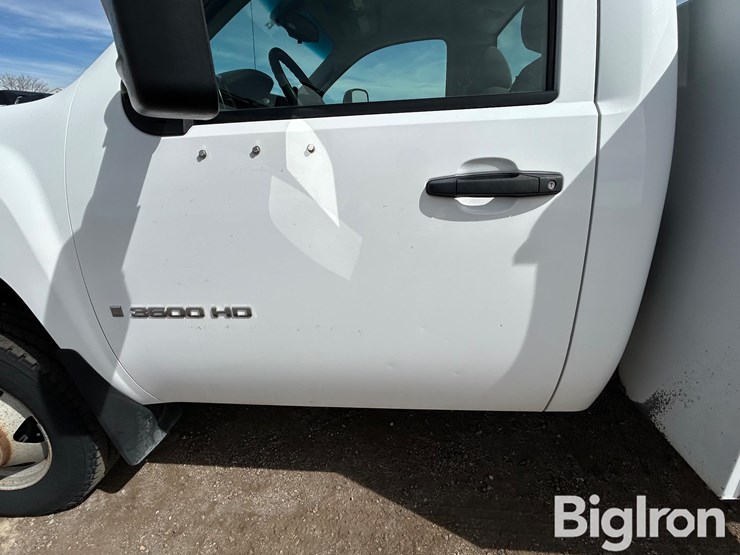 2008-chevrolet-silverado-2500-image-20