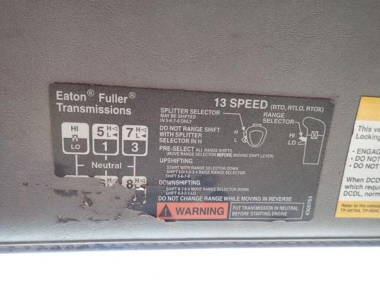 2000-western-star-5900-image-18