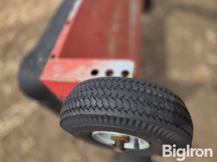 feterl-auger-image-15