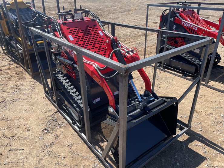 #366-•-unused-2026-agt-skid-steer-loader-(princeton,-mn)-image-4