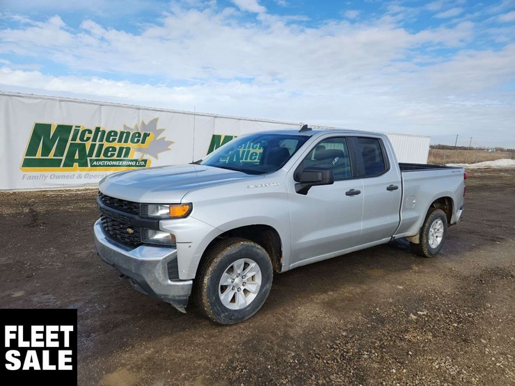 2021-chevrolet-silverado-1500-image-1