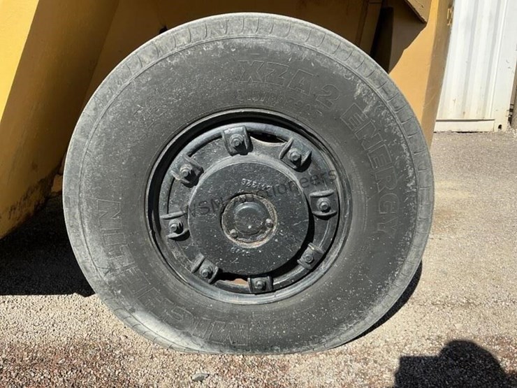 caterpillar-3208-image-11