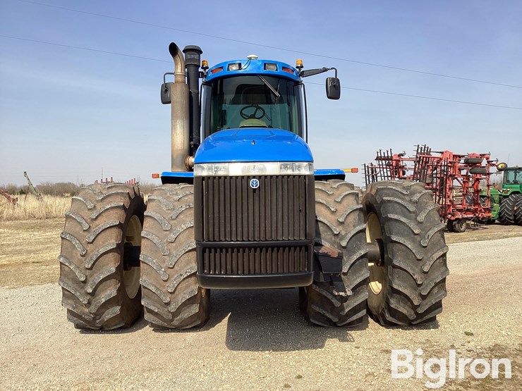 2004-new-holland-tj375-image-2