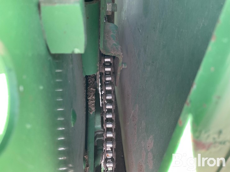 john-deere-212-image-17