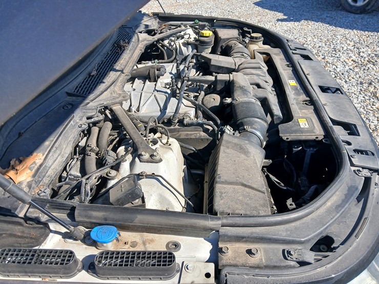 2016-land-rover-range-rover-image-19