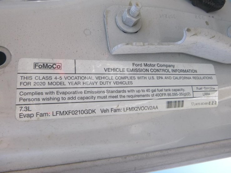 2021-ford-f550-image-18