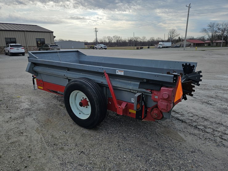 2014-agco-3722-image-8