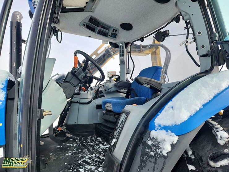 2015-new-holland-t6.155-image-23