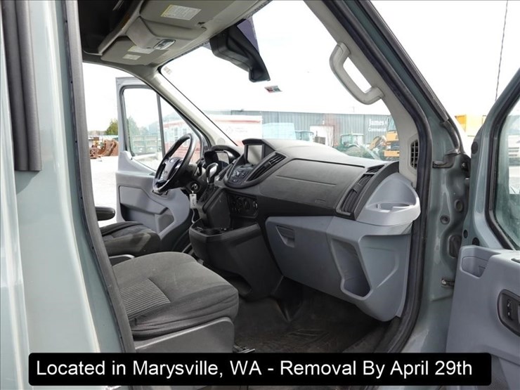 2015-ford-transit-image-2