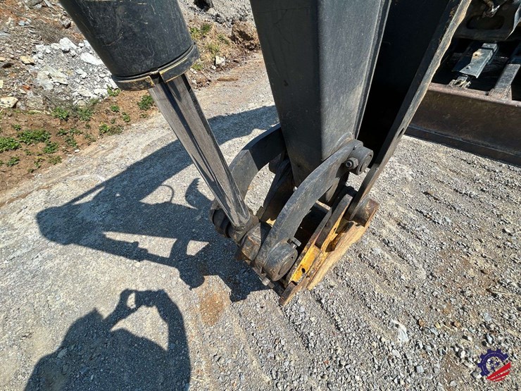 2021-deere-60g-image-43