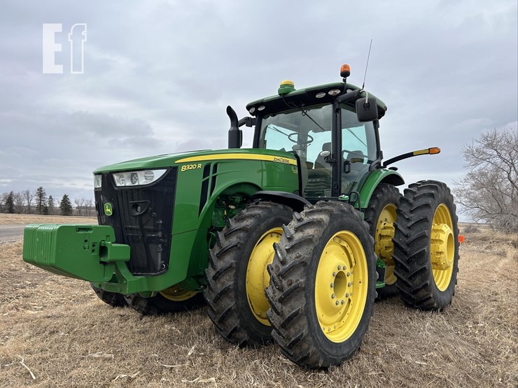 2014-john-deere-8320r-image-1