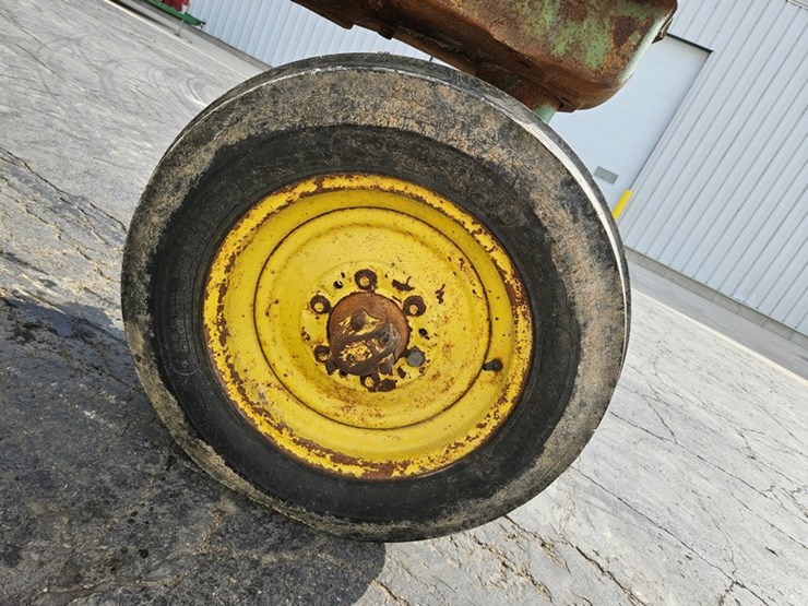 1953-john-deere-50-image-40