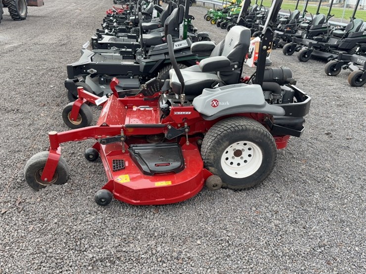 #4025-•-2021-exmark-lazer-z-zero-turn-mower-image-13