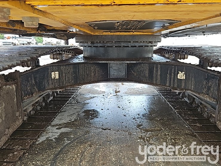 2016-deere-210g-image-27