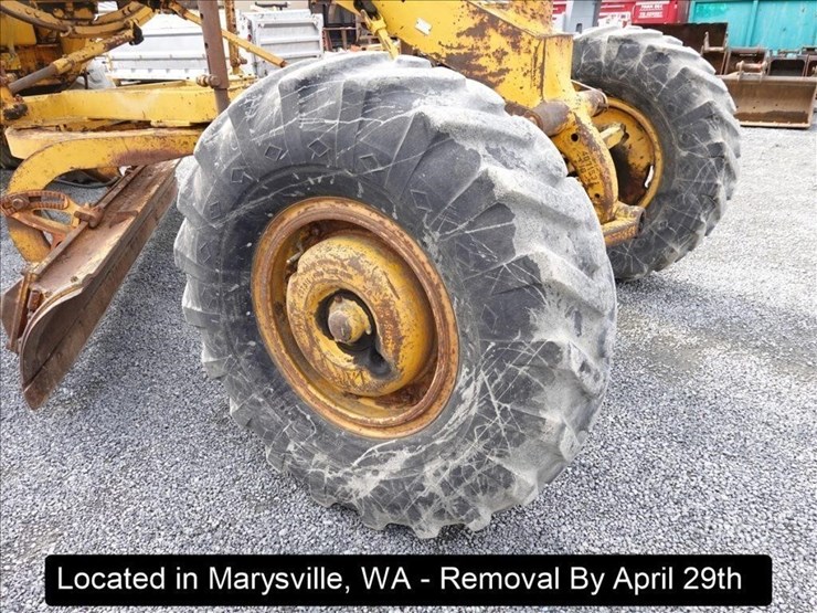 1965-caterpillar-120-image-23