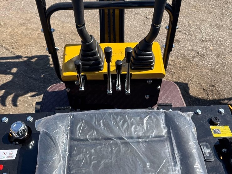 cfg-industry-h12r-image-6