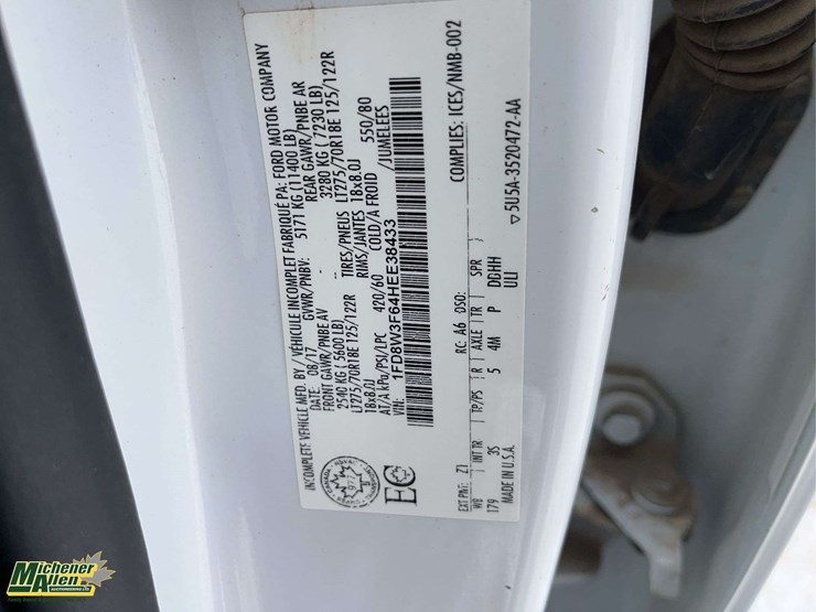 2017-ford-f350-image-24