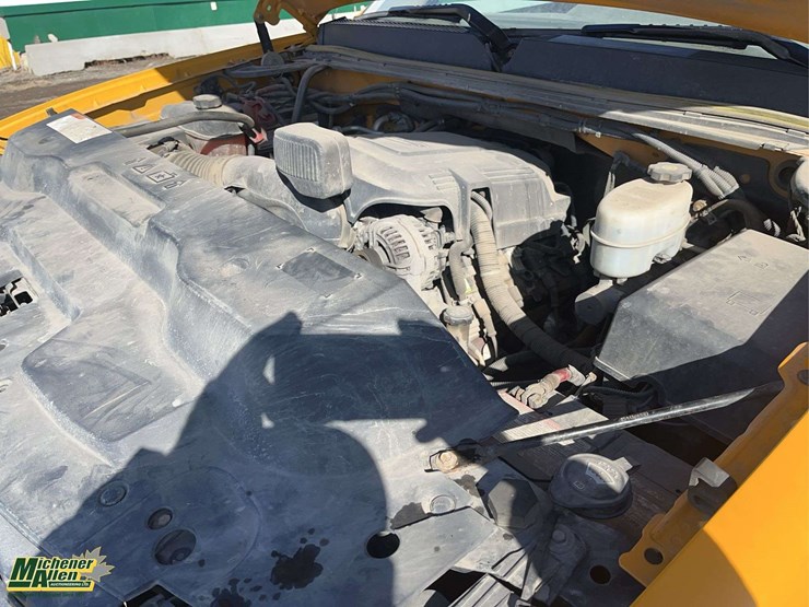 2011-gmc-sierra-2500hd-image-24