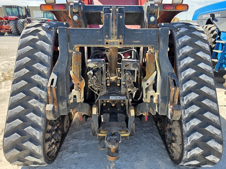 2014-case-ih-420-image-16