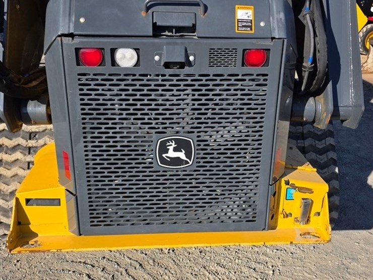 2023-deere-331g-image-20