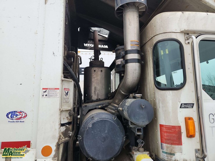 2019-peterbilt-520-image-25