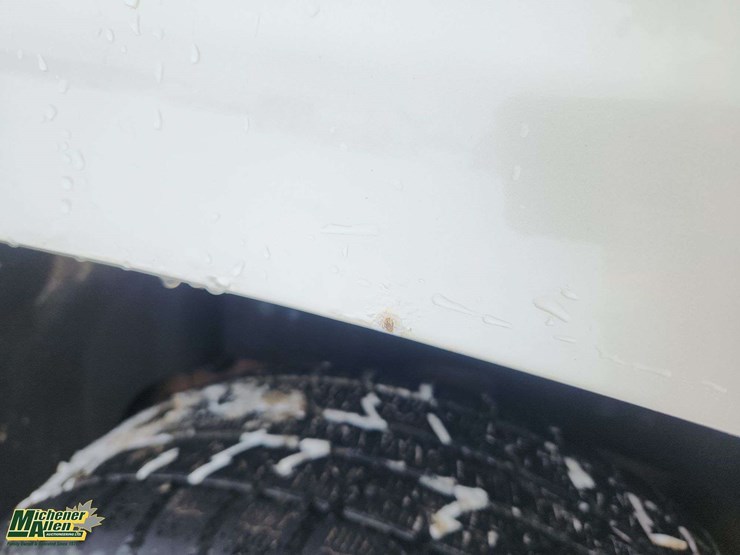 2015-gmc-yukon-denali-image-36