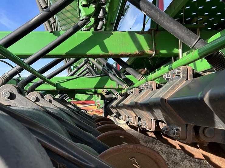 2004-john-deere-1590-image-66