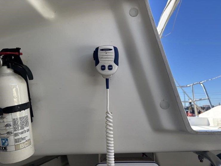 1995-unknown-trailer-image-26