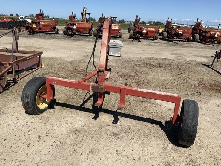 new-holland-252-image-4