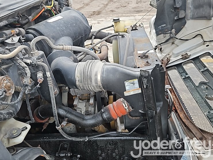 2006-ford-f750-image-31