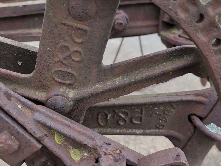 p-&-o-two-row-cultivator-image-4