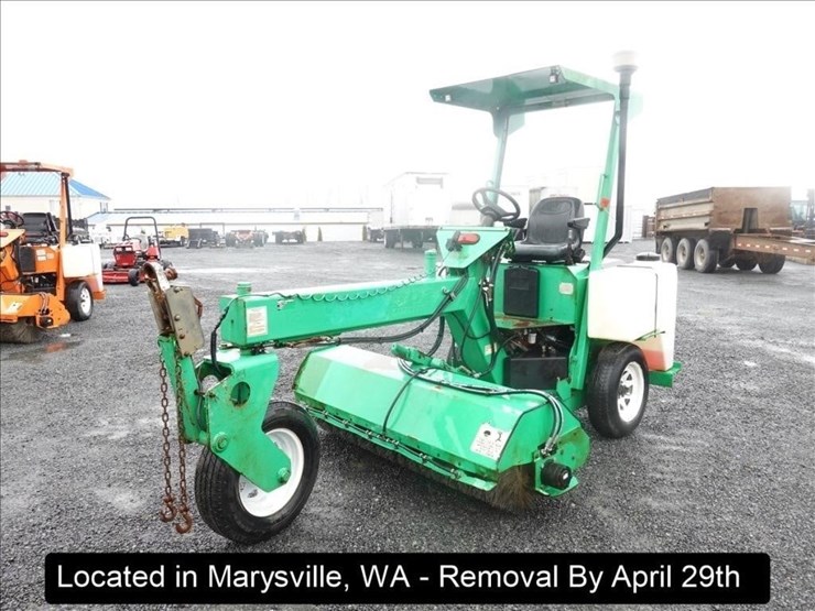 2011-lay-mor-8hc-image-1