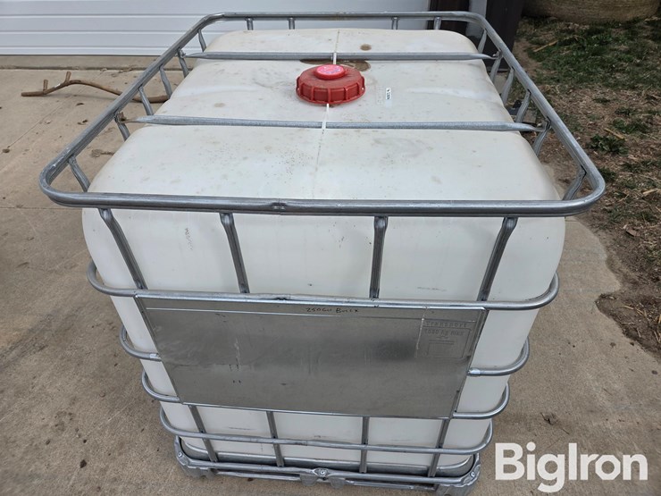 schutz-poly-chemical-tote-image-4