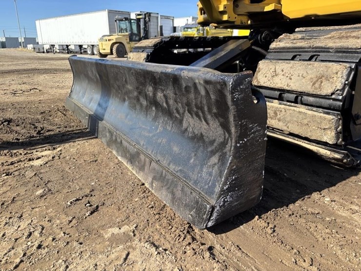 2015-caterpillar-305.5e2-cr-image-9