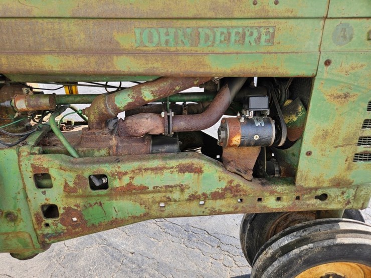 1952-john-deere-model-a-image-14