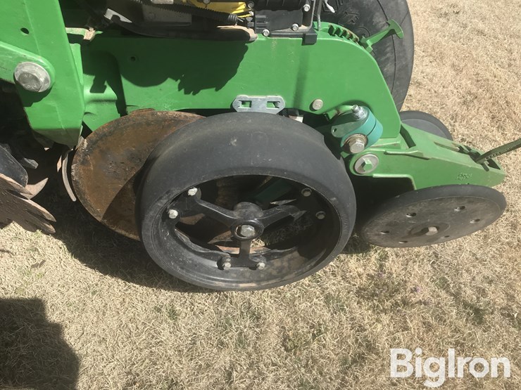 2012-john-deere-1770nt-ccs-image-20