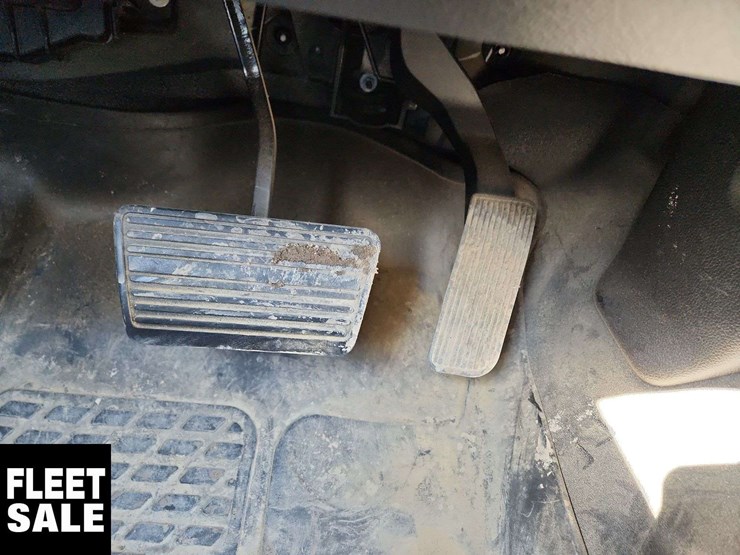 2015-gmc-sierra-2500hd-image-13