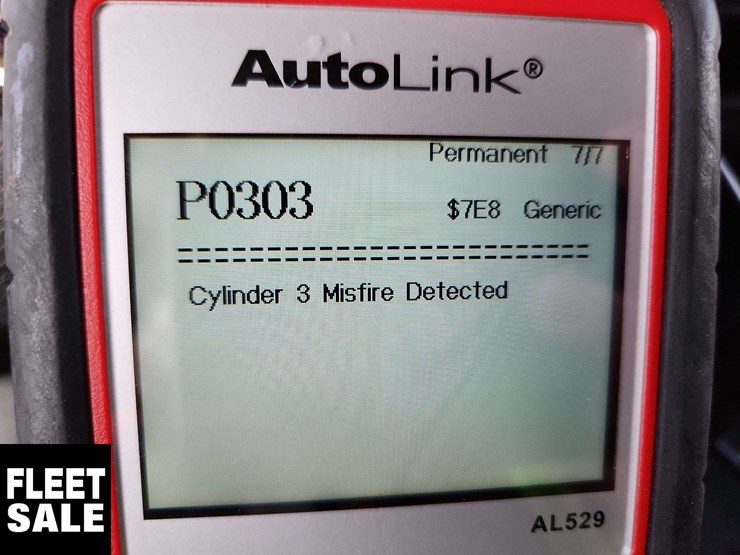 2019-ram-1500-classic-image-30