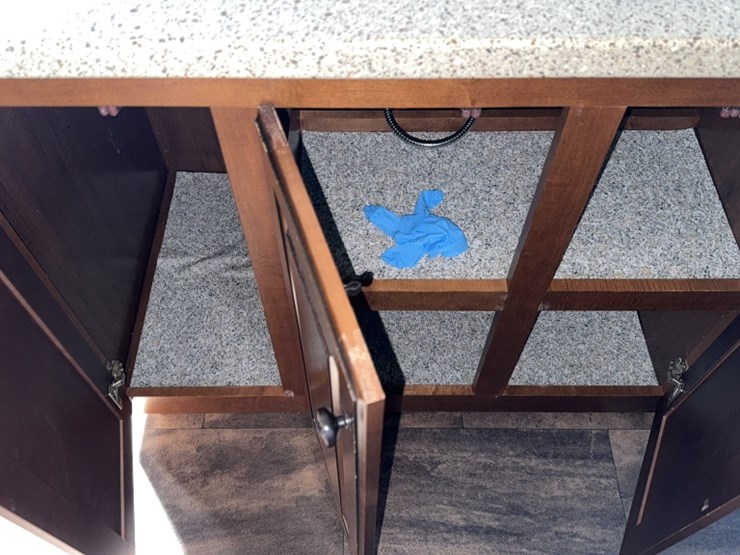 #3003-•-2014-big-horn-39'-5th-wheel-camper-image-32