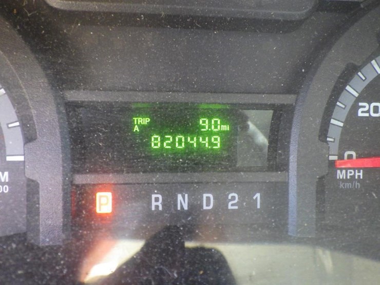 2009-ford-econoline-350-image-15