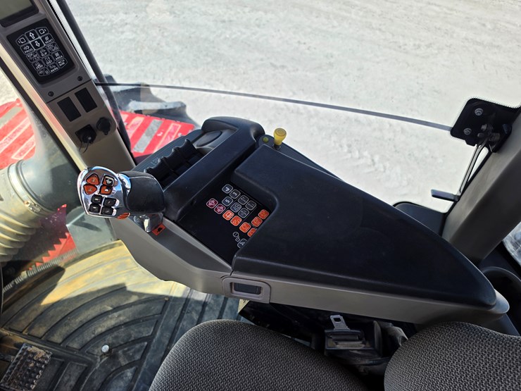 2014-case-ih-steiger-370-image-9