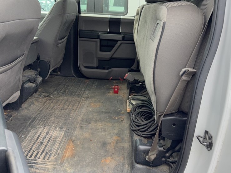 2015-ford-f150-image-17